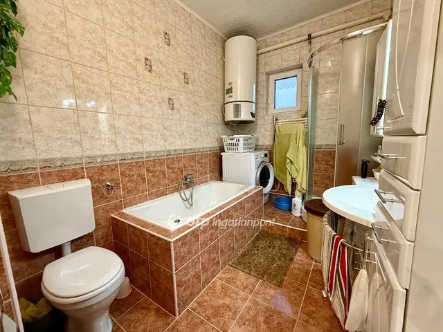 Eladó ház Sajószöged 140 nm