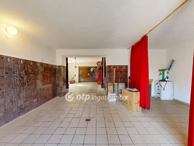 Eladó ház Szikszó 240 nm