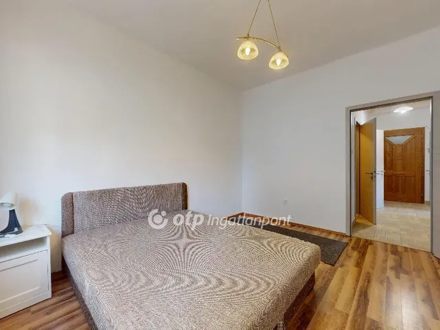 Eladó lakás Tiszaújváros 55 nm