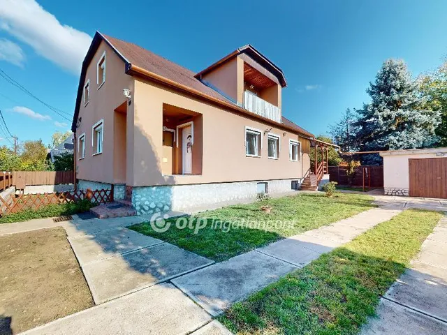 Eladó ház Szirmabesenyő 158 nm