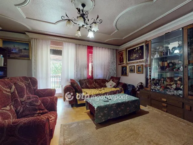 Eladó ház Mezőkövesd 223 nm