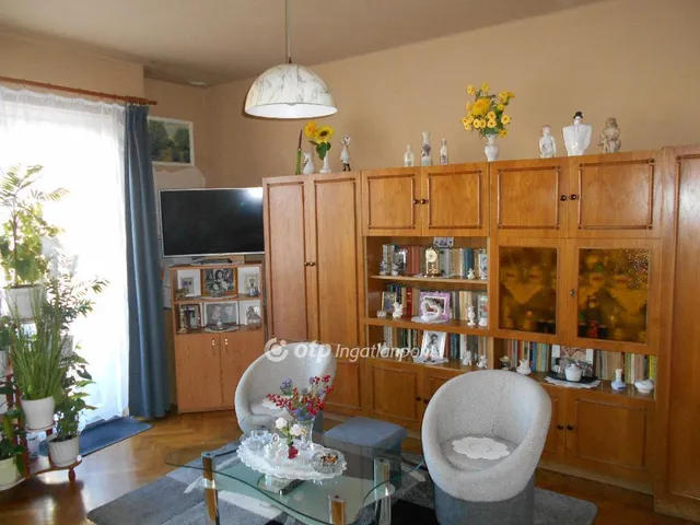 Eladó lakás Kazincbarcika 37 nm