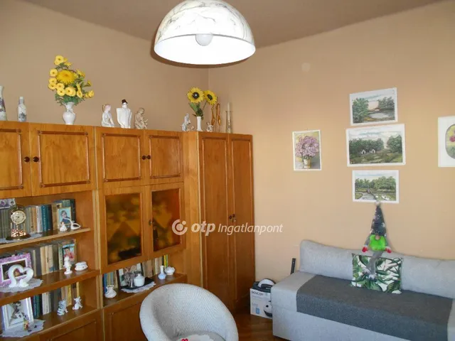 Eladó lakás Kazincbarcika 37 nm