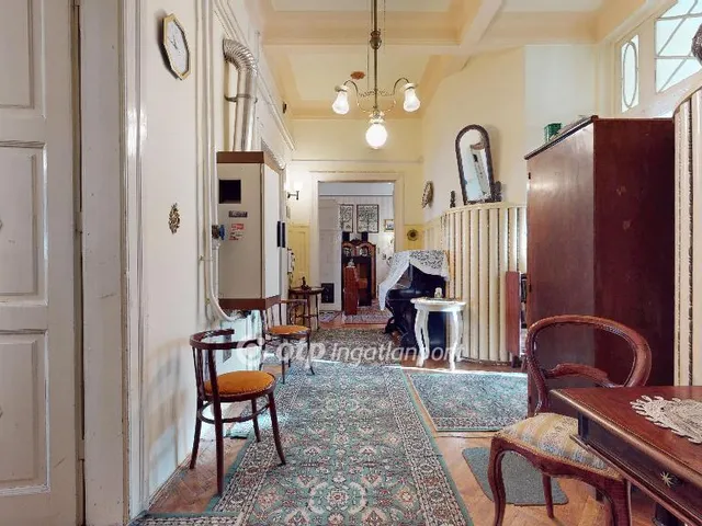 Eladó lakás Miskolc, Belváros 190 nm