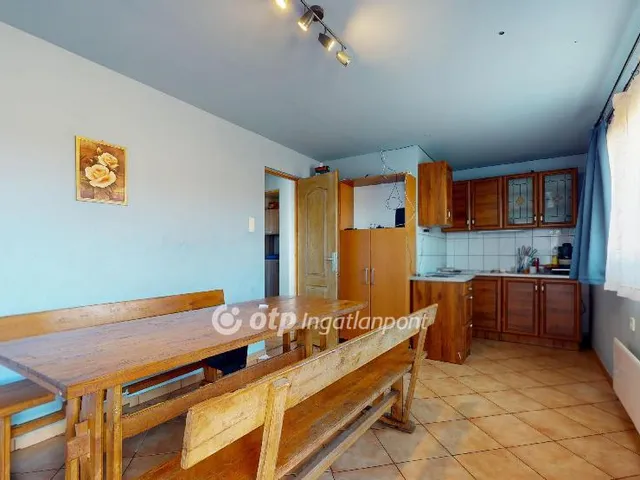 Eladó ház Poroszló 50 nm