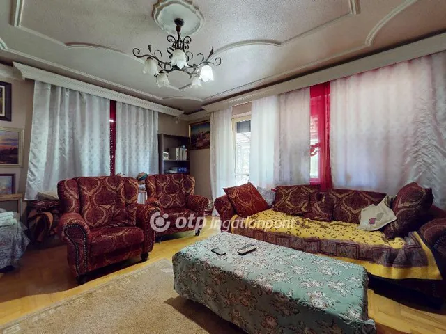 Eladó ház Mezőkövesd 223 nm