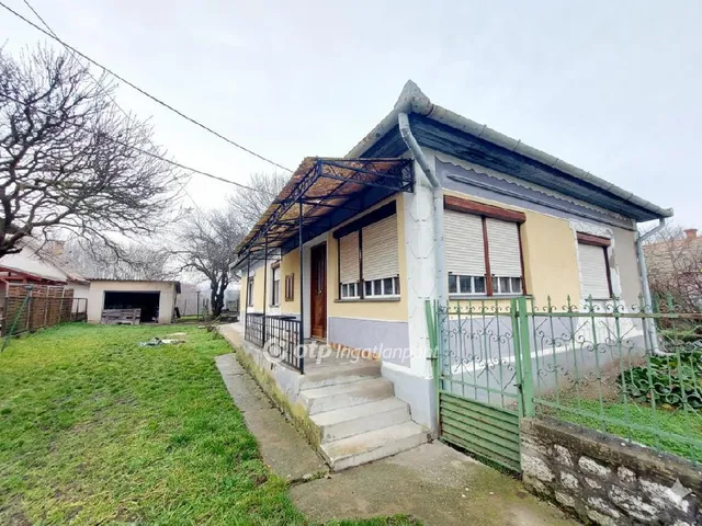 Eladó ház Hejőbába 73 nm