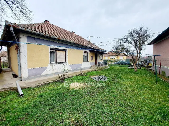 Eladó ház Hejőbába 73 nm