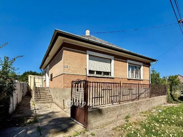 Eladó ház Szerencs 90 nm