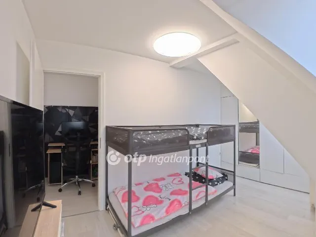 Eladó lakás Eger 77 nm