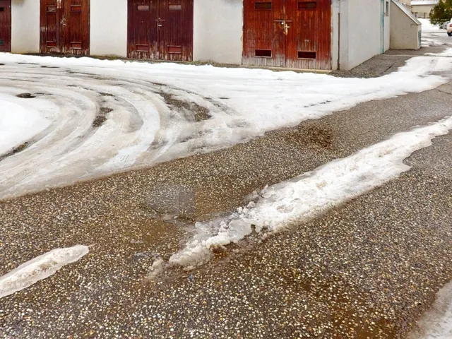 Eladó garázs Edelény 16 nm