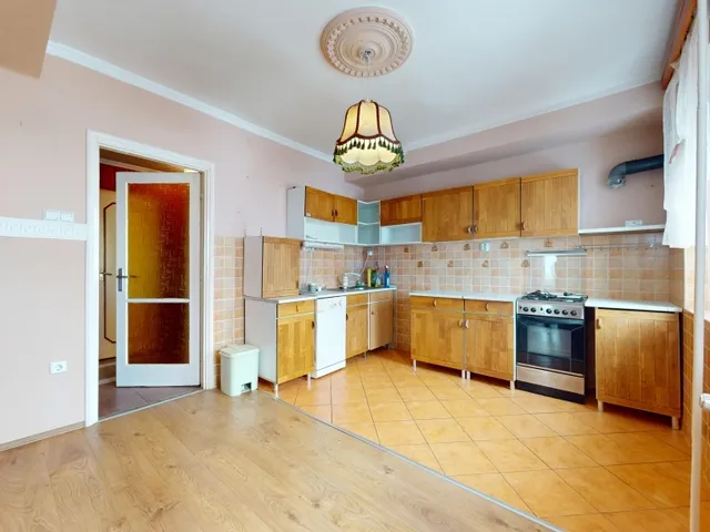 Eladó lakás Edelény 66 nm