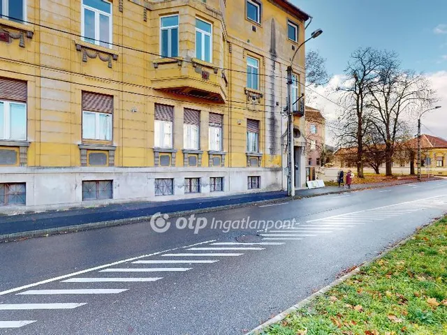 Eladó lakás Miskolc 190 nm