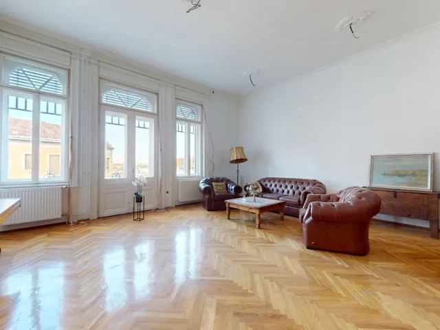 Eladó lakás Miskolc 146 nm