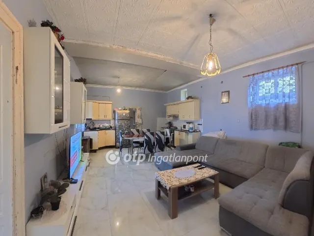 Eladó ház Mezőkövesd 76 nm