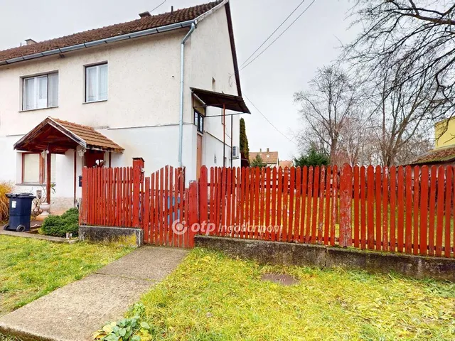 Eladó lakás Kazincbarcika 62 nm