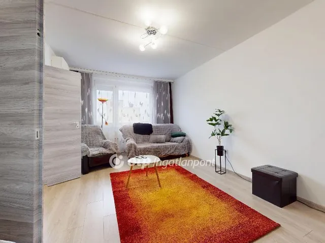 Eladó lakás Tiszaújváros 60 nm