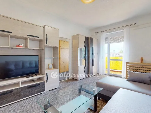 Kiadó lakás Tiszaújváros 42 nm