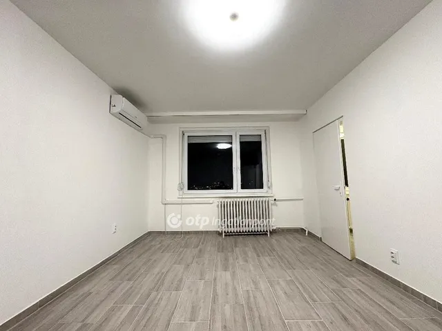 Eladó lakás Miskolc, Győri kapu 35 nm