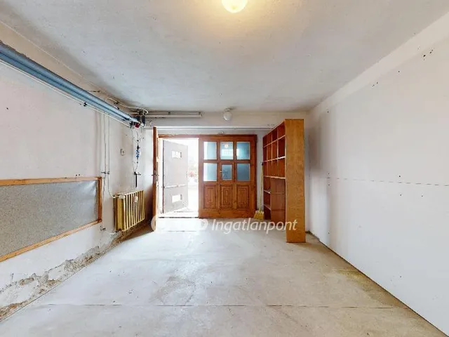 Eladó garázs Edelény 16 nm