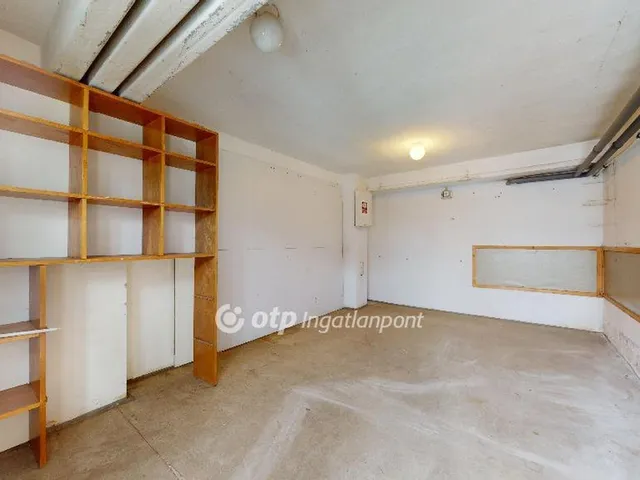 Eladó garázs Edelény 16 nm