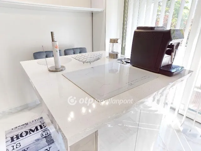 Eladó lakás Miskolc, Belváros 63 nm