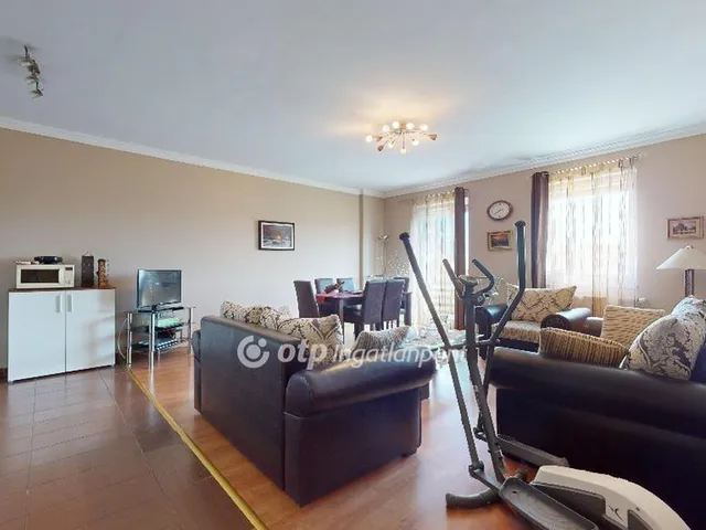 Eladó lakás Miskolc 74 nm