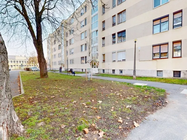 Eladó lakás Tiszaújváros 49 nm