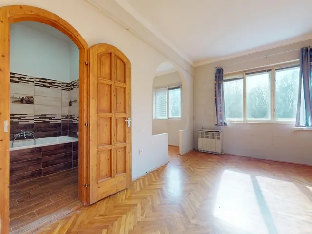 Eladó lakás Tiszaújváros 39 nm