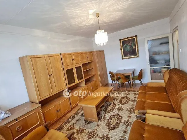 Eladó lakás Kazincbarcika 39 nm