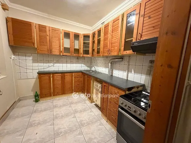 Eladó lakás Tiszaújváros 39 nm