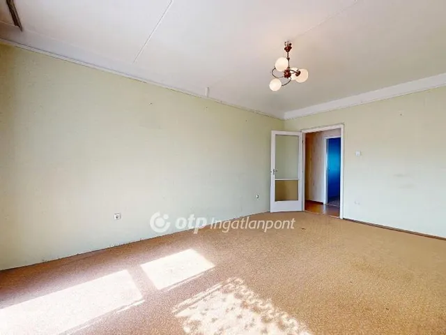 Eladó lakás Kazincbarcika, Sajókazinc 55 nm