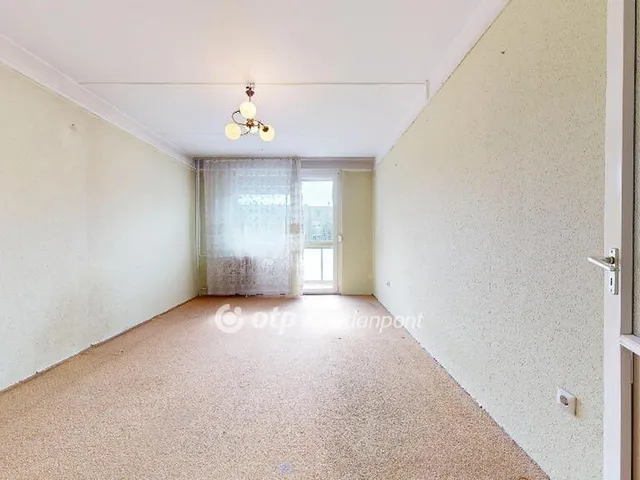 Eladó lakás Kazincbarcika, Sajókazinc 55 nm