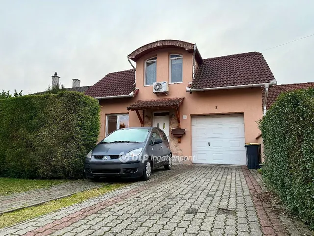 Eladó ház Tiszaújváros 140 nm