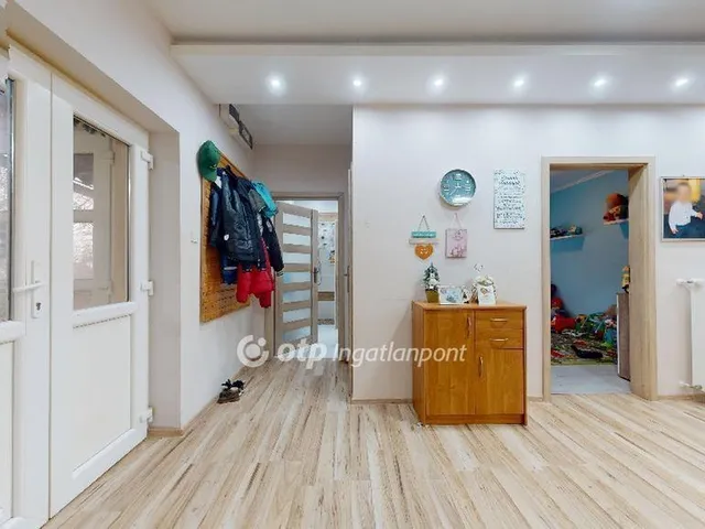 Eladó ház Csobád 100 nm