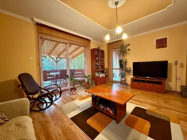 Eladó ház Tiszaújváros 140 nm