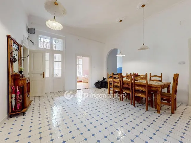Eladó lakás Miskolc 146 nm