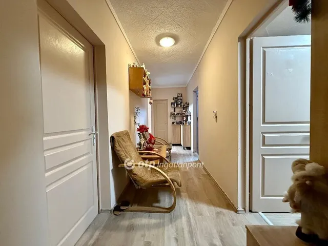 Eladó ház Bőcs 90 nm