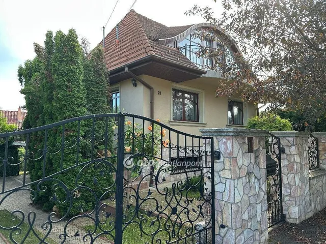 Eladó ház Miskolc 250 nm