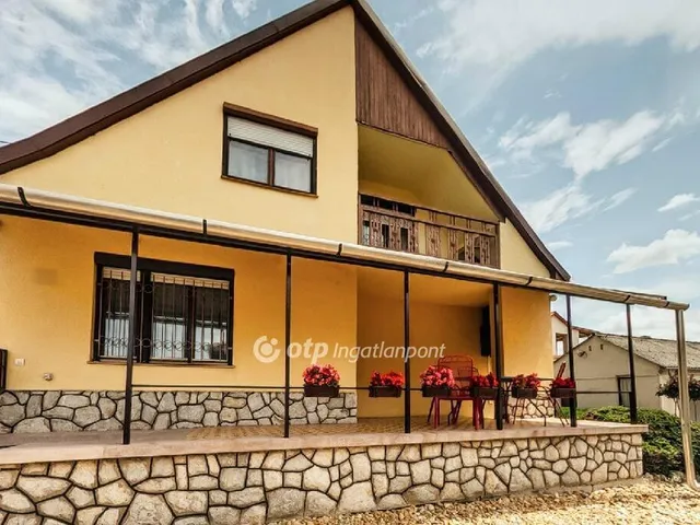 Eladó ház Bogács 115 nm