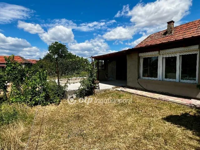 Eladó ház Szihalom 54 nm