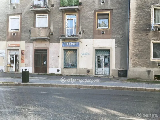Eladó kereskedelmi és ipari ingatlan Kazincbarcika, Belváros 64 nm