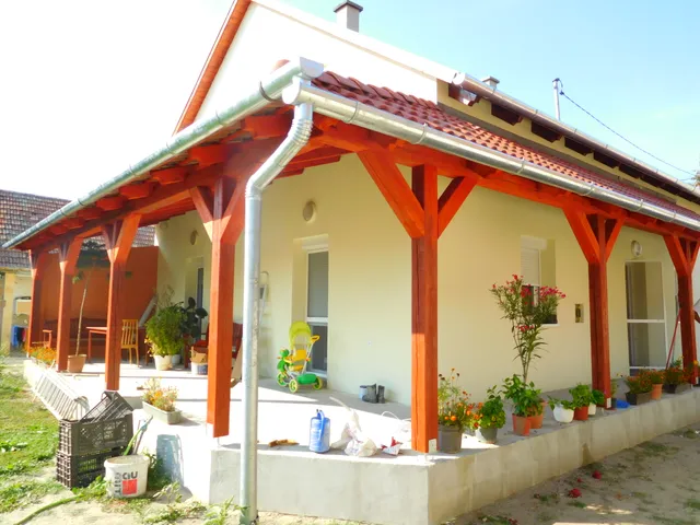 Eladó ház Zsámbok 180 nm