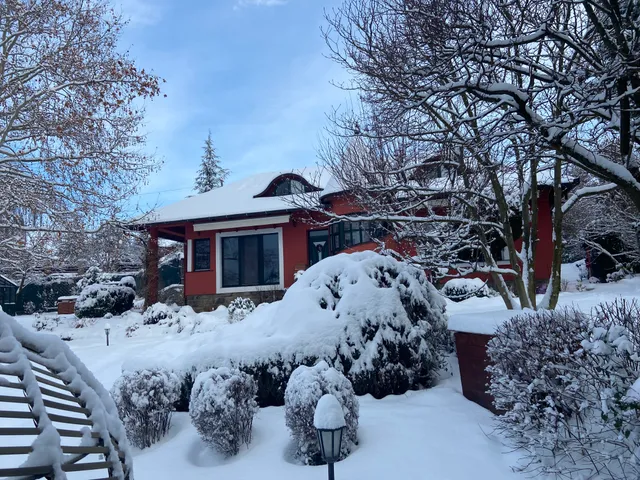 Eladó ház Szentendre, Pismány 200 nm