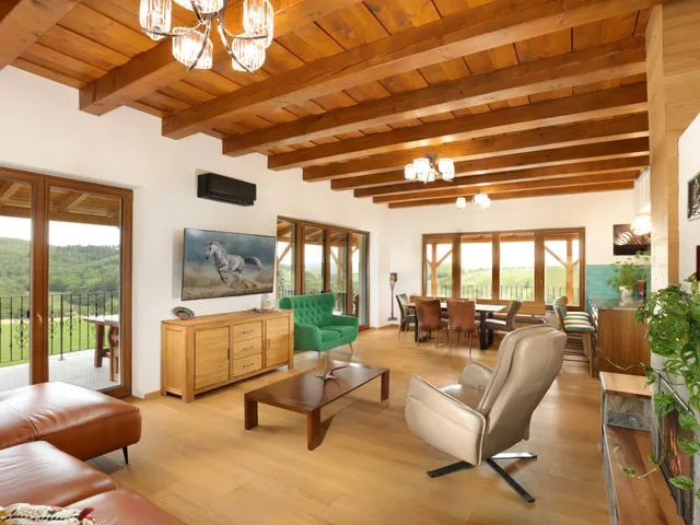 Eladó ház Karancsság 180 nm