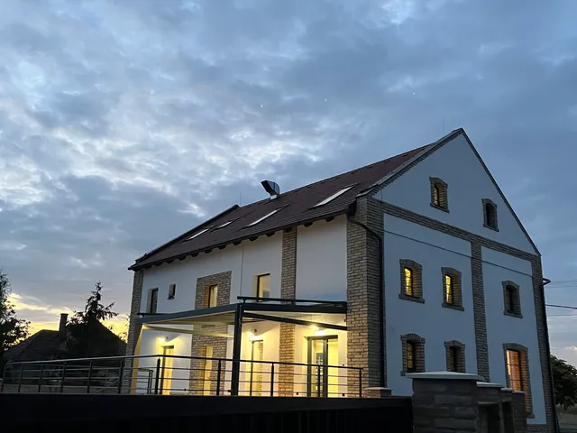 Eladó ház Géderlak 443 nm