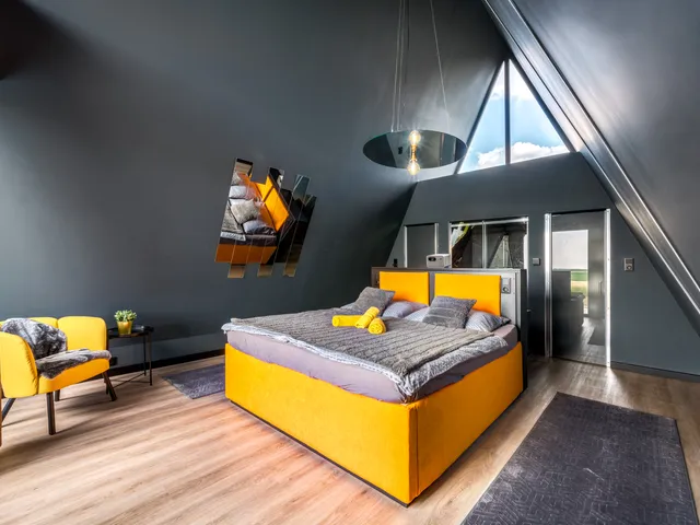 Eladó kereskedelmi és ipari ingatlan Pusztavacs 305 nm