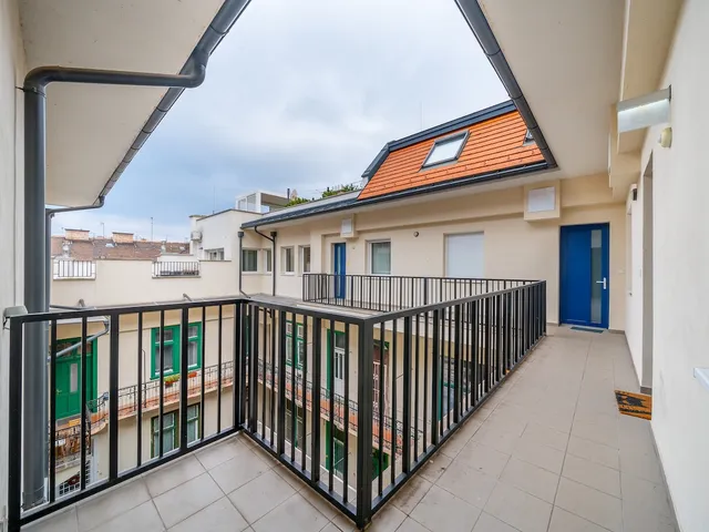 Eladó lakás Budapest VI. kerület 73 nm