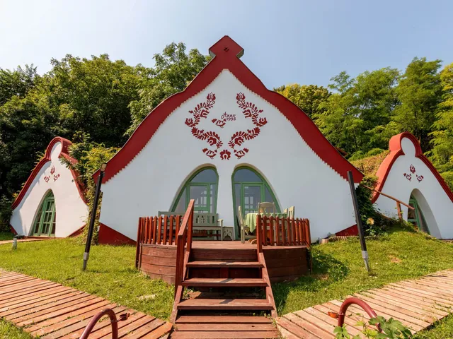 Eladó ház Balatonendréd 168 nm