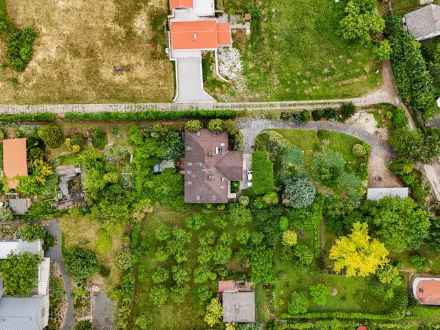 Eladó kereskedelmi és ipari ingatlan Badacsonytomaj 504 nm